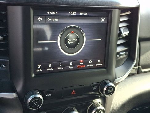 Used 2020 RAM 1500 Big Horn image 17