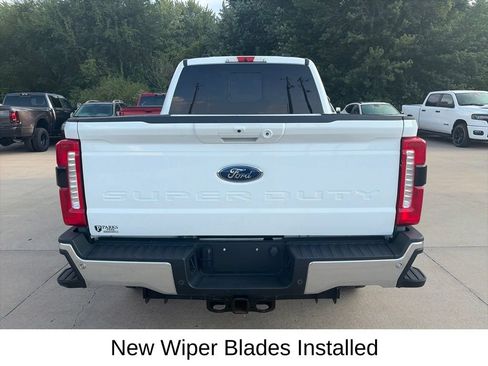 Used 2024 Ford F250 Lariat AWD/4WD image 9