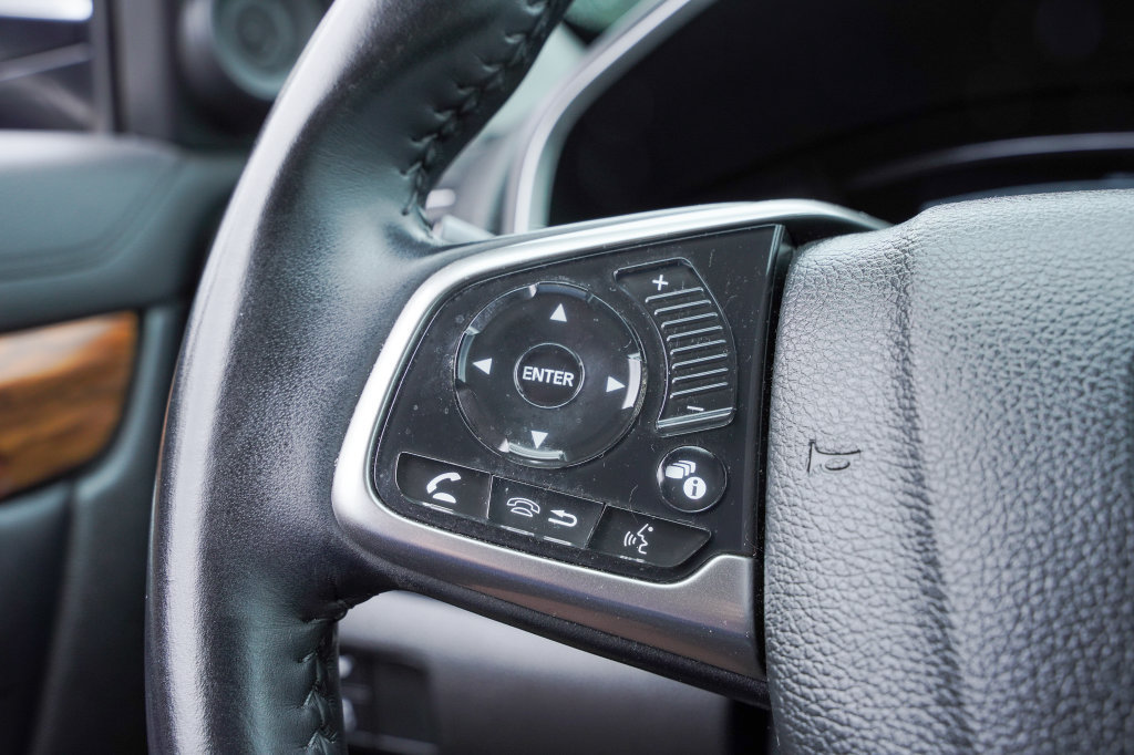 Used 2017 Honda CR-V Touring image 7
