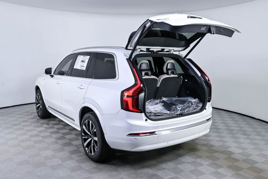 New 2026 Volvo XC90 T8 Core w/ Protection Package AWD/4WD image 31