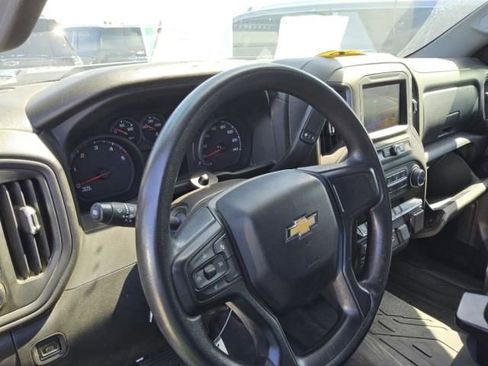 Used 2024 Chevrolet Silverado 2500 Custom w/ Custom Value Package AWD/4WD image 2