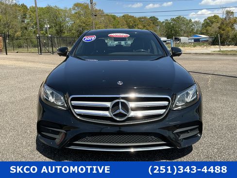 Used 2019 Mercedes-Benz E 300 image 8