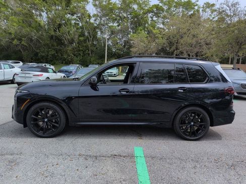 New 2026 BMW X7 M60i image 7