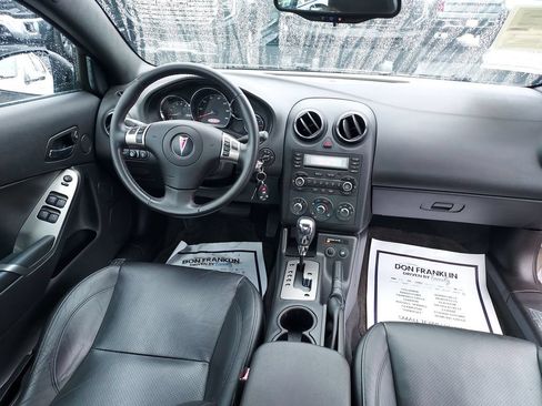 Used 2008 Pontiac G6 GT w/ Premium Package FWD image 10