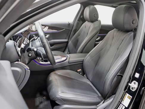 Used 2023 Mercedes-Benz E 350 4MATIC Sedan image 29