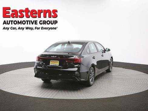 Used 2023 Kia Forte LXS w/ LXS Technology Package FWD image 39