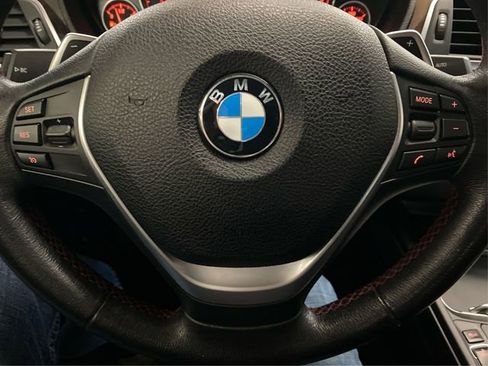 Used 2017 BMW 330i xDrive Sedan image 21