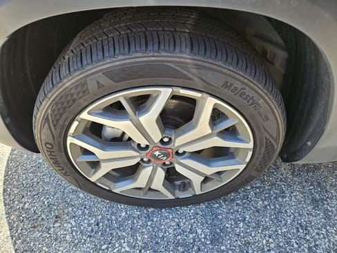 Used 2021 Kia Seltos SX AWD/4WD image 7