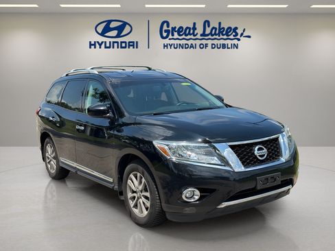Used 2014 Nissan Pathfinder SL w/ SL Tech Package AWD/4WD image 7
