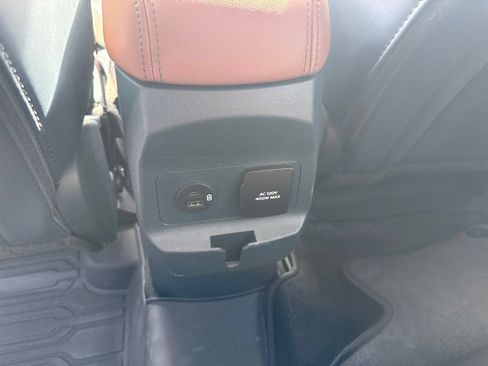 Used 2024 Ford Maverick Lariat FWD image 39
