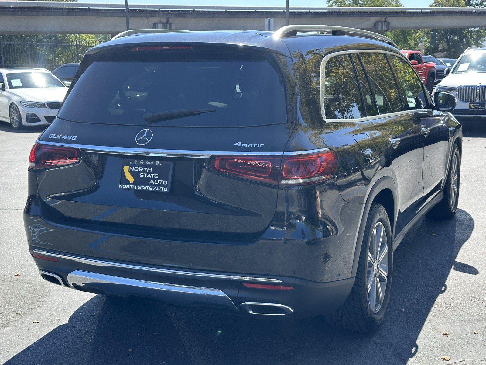 Used 2022 Mercedes-Benz GLS 450 4MATIC image 9