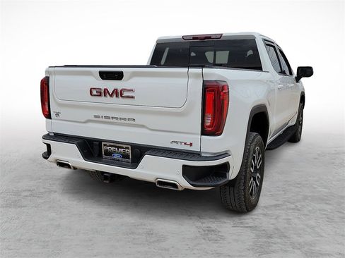 Used 2022 GMC Sierra 1500 AT4 w/ AT4 Premium Package image 10