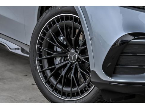 New 2026 Mercedes-Benz GLC 43 AMG 4MATIC image 3