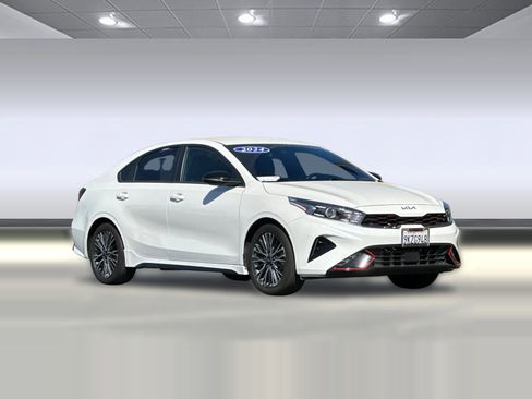 Used 2024 Kia Forte GT-Line image 6