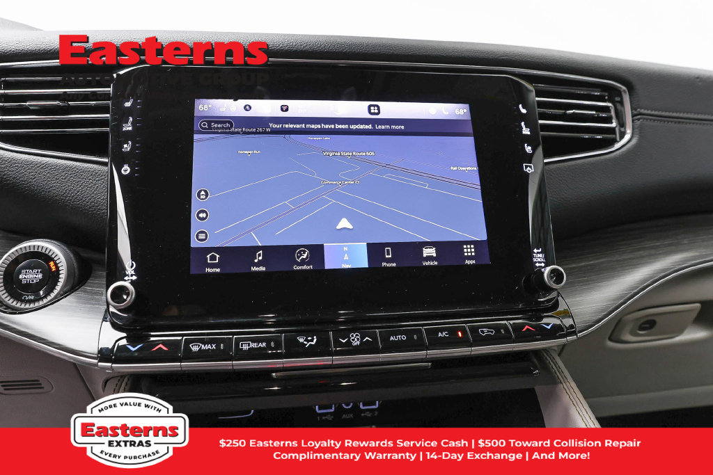 Used 2024 Jeep Wagoneer Series II AWD/4WD image 13