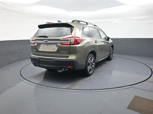 New 2026 Subaru Ascent Limited AWD/4WD image 3