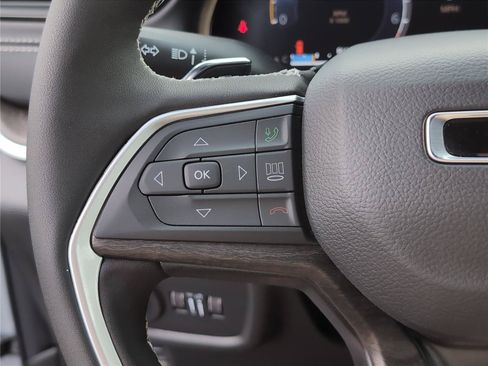 New 2026 Jeep Grand Cherokee Altitude RWD image 30