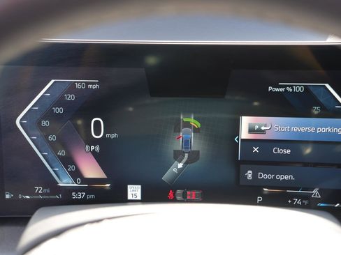 Used 2024 BMW X7 xDrive40i w/ Premium Package image 21