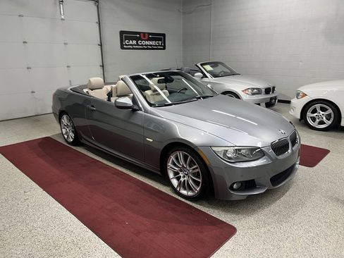 Used 2013 BMW 335i Convertible image 11