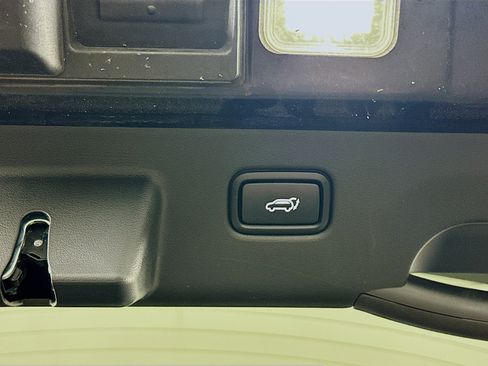 Used 2024 Kia EV6 Wind RWD image 31