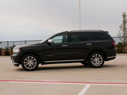 Used 2016 Dodge Durango Citadel w/ Premium Entertainment Group AWD/4WD image 6