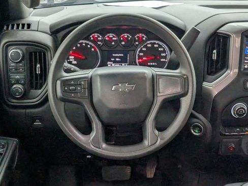 Used 2024 Chevrolet Silverado 1500 Custom Trail Boss image 11