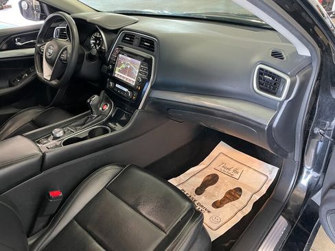 Used 2018 Nissan Maxima 3.5 SV FWD image 19