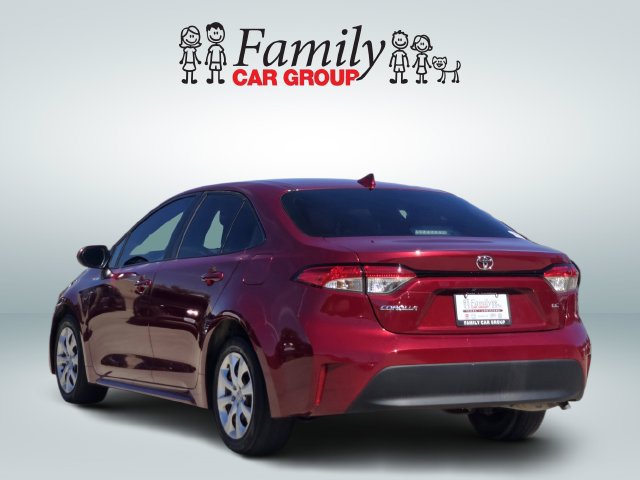 Used 2024 Toyota Corolla LE FWD image 3