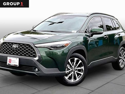 Certified 2023 Toyota Corolla Cross XLE w/ Convenience Package image 1