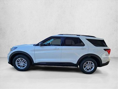 New 2026 Ford Explorer Active w/ Active Comfort Package image 5