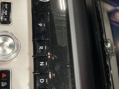 Used 2026 Lincoln Navigator L Reserve AWD/4WD image 7