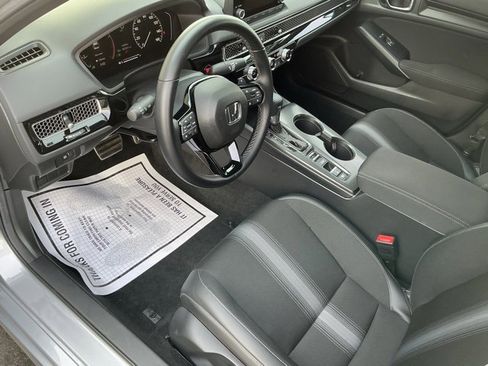 Used 2025 Honda Civic Sport image 15