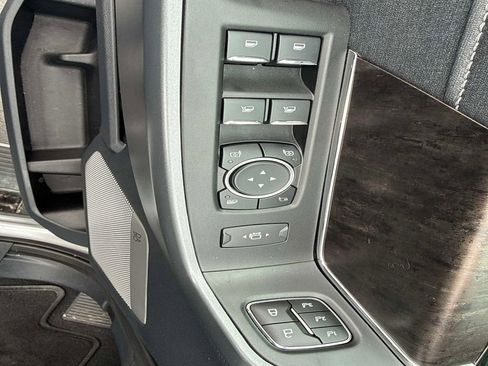 Used 2023 Ford F250 Lariat w/ Lariat Ultimate Package image 20