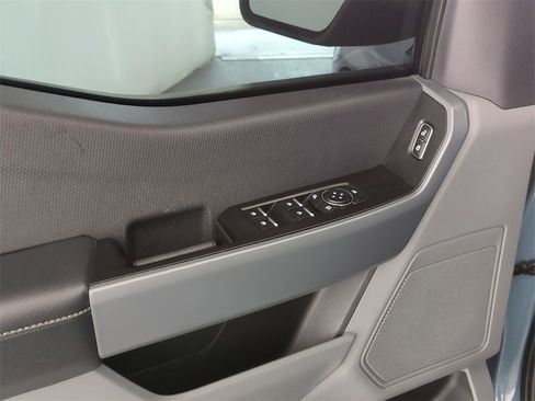 Used 2023 Ford F150 XLT image 27