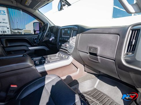 Used 2016 Chevrolet Silverado 1500 LT w/ Midnight Edition image 26