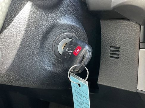 Used 2021 Toyota Tacoma SR5 image 21