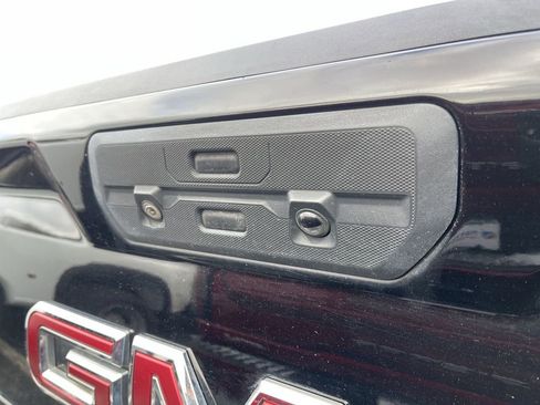 Used 2021 GMC Sierra 1500 Denali w/ Denali Ultimate Package image 7