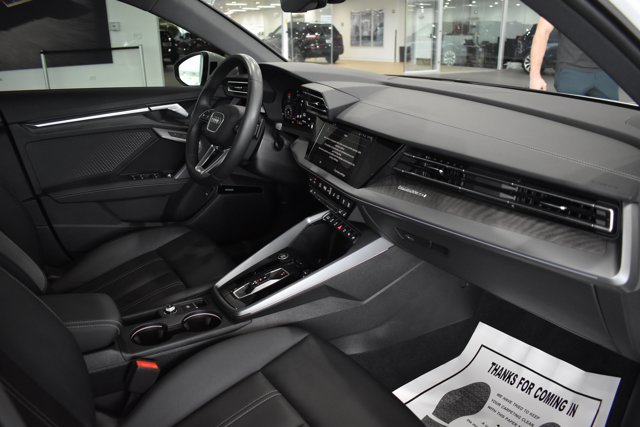 Used 2025 Audi A3 2.0T Premium Plus w/ Premium Plus Package AWD/4WD image 27