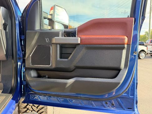 Used 2022 Ford F250 Platinum image 53