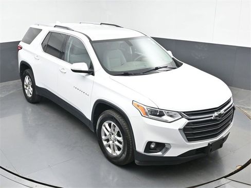 Used 2018 Chevrolet Traverse LT image 37
