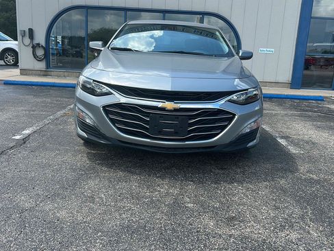 Used 2024 Chevrolet Malibu LT FWD image 19