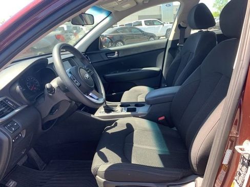 Used 2020 Kia Optima LX FWD image 21