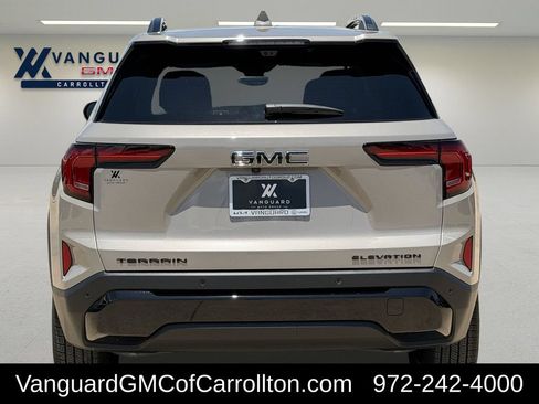 New 2027 GMC Terrain Elevation w/ Black Edition FWD image 4