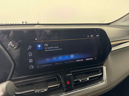 Used 2024 Chevrolet TrailBlazer ACTIV w/ Driver Confidence Package image 13