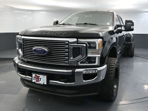 Used 2020 Ford F350 Lariat w/ Lariat Ultimate Package image 13