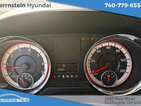 Used 2014 Dodge Grand Caravan American Value Package FWD image 12