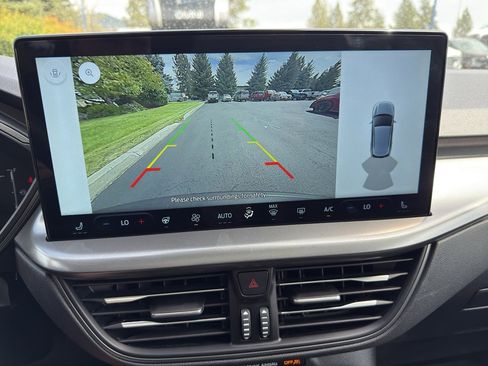 New 2025 Ford Escape SE image 26