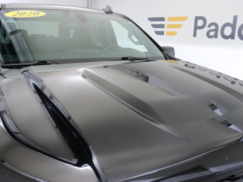 Used 2020 Chevrolet Silverado 1500 Custom Trail Boss w/ Custom Convenience Package image 12