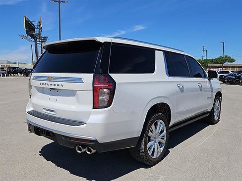 Certified 2024 Chevrolet Suburban High Country w/ Max Trailering Package image 5