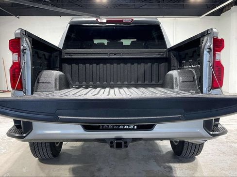 Used 2026 Chevrolet Silverado 1500 Custom RWD image 34